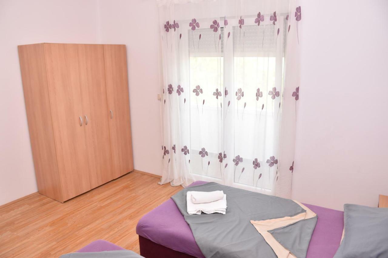 Apartments Piccolo Piaccere Razanac Exterior photo